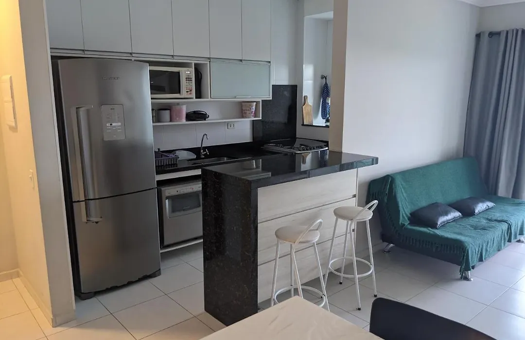 Apartamento VIP com Vista para o Mar-1